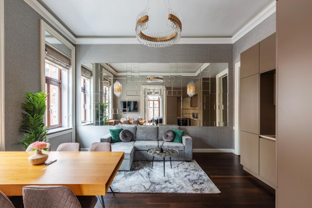 Luxury Apartment With Balcony Next To The New York Cafe Budapeşte Dış mekan fotoğraf